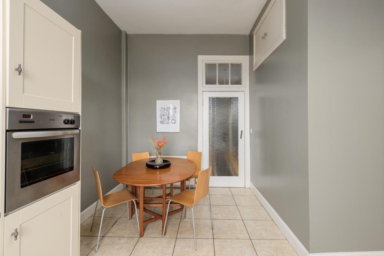 2 Bed Old Town Apartment - Next To Castle Edimburgo Exterior foto
